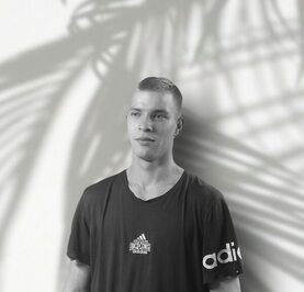 Стас